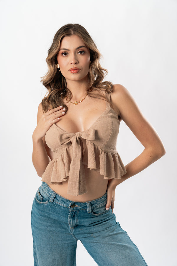 BLUSA ESCOTE